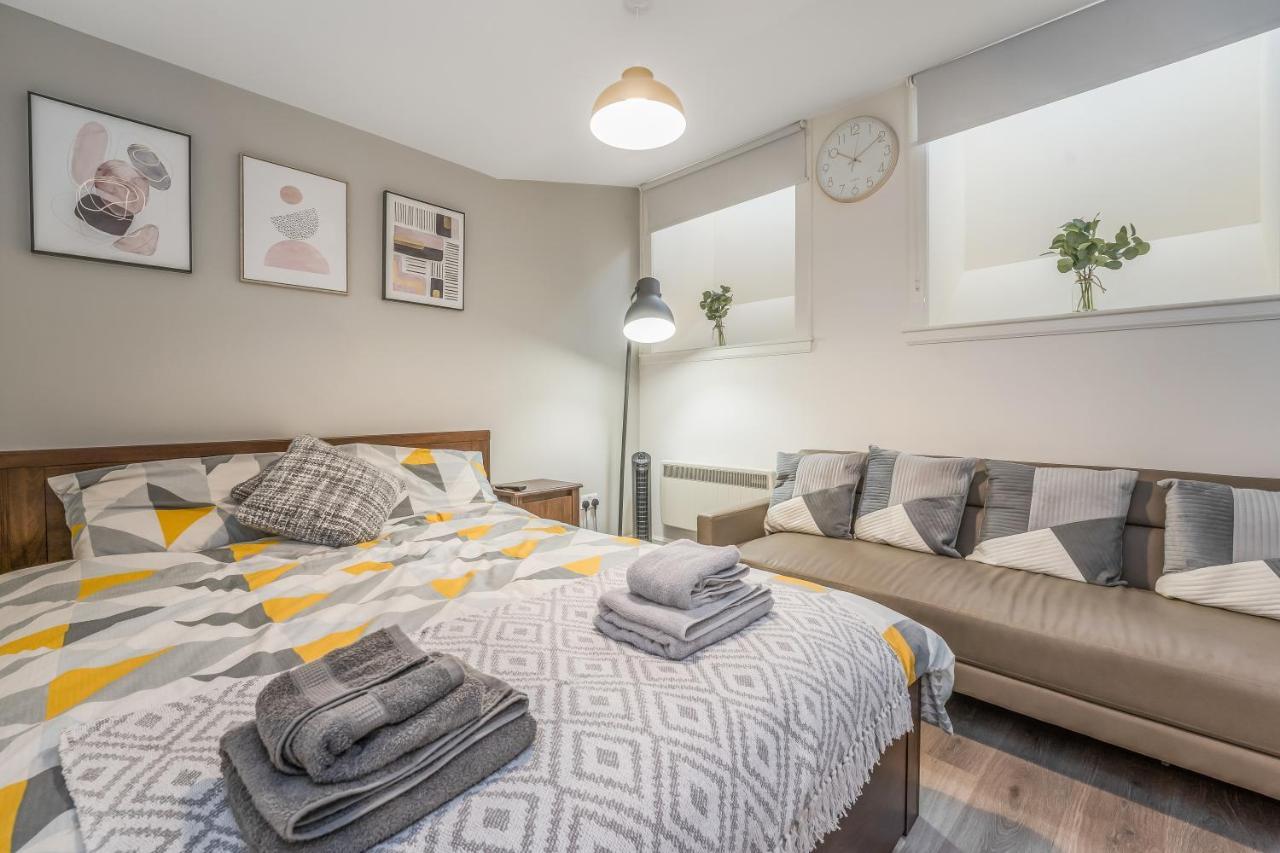 Relaxing & Cozy Studio Apartment - Oasis In The Heart Of Edinburgh - Sleeps Up To 3 Guests Eksteriør billede